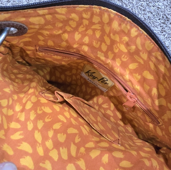 FOSSIL KEY-PER Quilted Nylon Brown Hobo Shoulder Bag Messenger Crossbody NWT - Picture 4 of 5